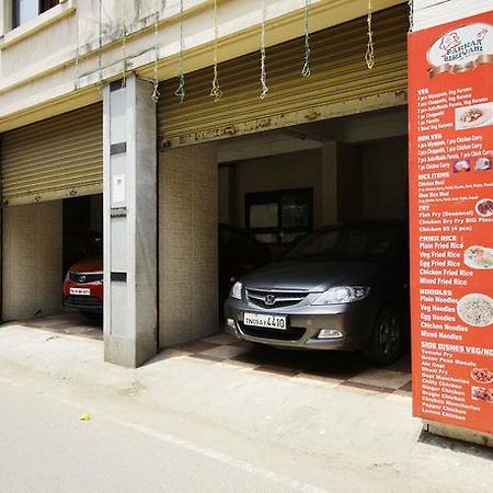Hotel Adithya Chennai Bagian luar foto