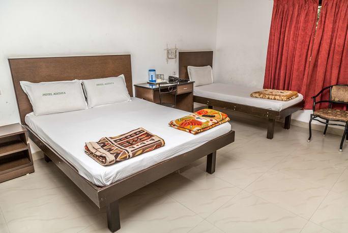 Hotel Adithya Chennai Bagian luar foto