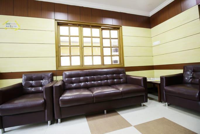 Hotel Adithya Chennai Bagian luar foto